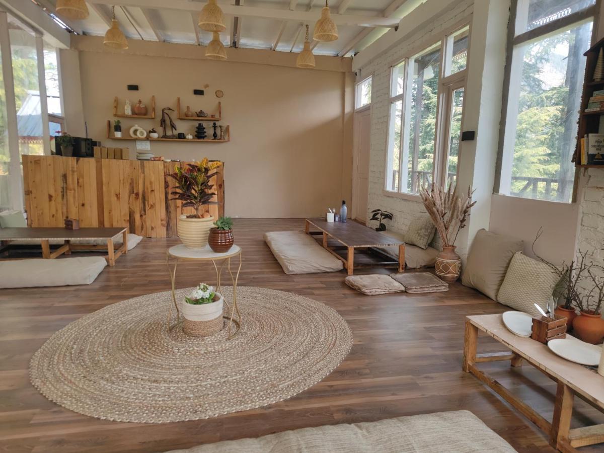 Freebird Nest 2 Stays & Cafe Jibhi Esterno foto